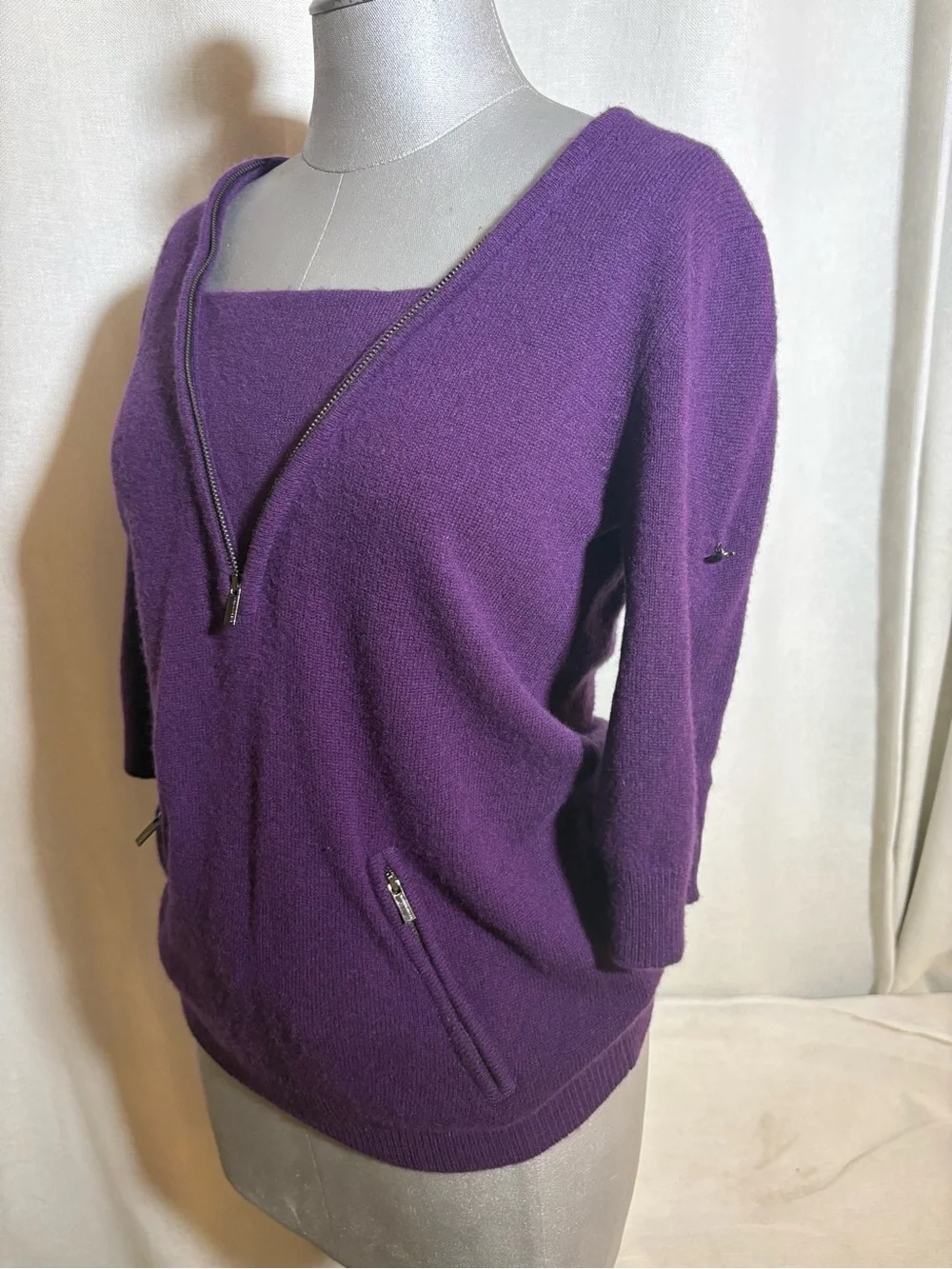 BCBGMAXAZRIA 100% Cashmere Convertible Zip Sweater Luxe Plum Purple NWOT Sz XS/S - Picture 4 of 12